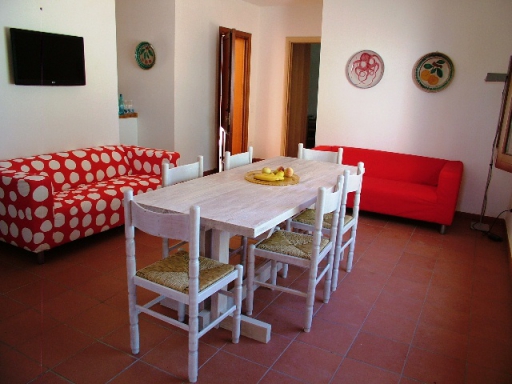 Vacation rental Sicily. Living room of Villa Acquamarina as seen when entering inside the villa. Holiday rental Scopello.